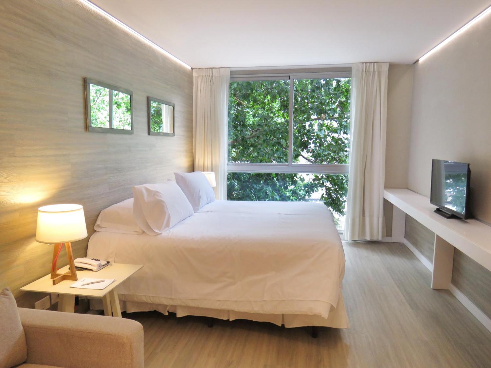 Smart Hotel Montevideo Bagian luar foto