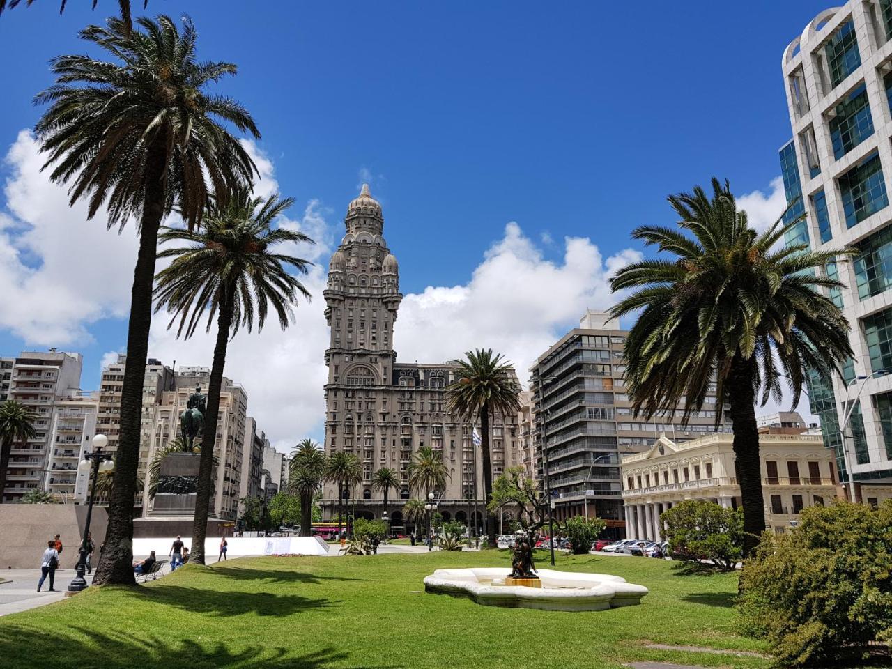 Smart Hotel Montevideo Bagian luar foto